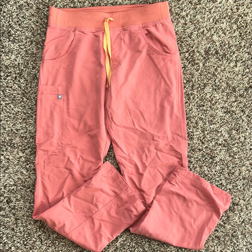 Figs Coral Kade S